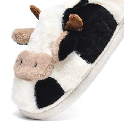 Winter Warm Plush Cow Face Slippers Non-Slip Soft Sole Home Fuzzy Footwear Cute Animal Themed Cozy Slippers Indoor Use Women/Men