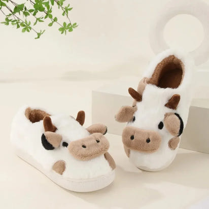 Winter Warm Plush Cow Face Slippers Non-Slip Soft Sole Home Fuzzy Footwear Cute Animal Themed Cozy Slippers Indoor Use Women/Men