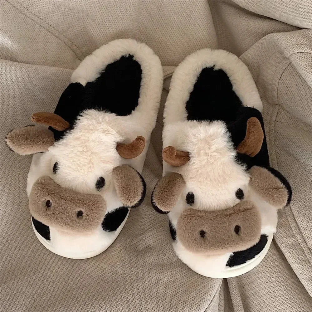 Winter Warm Plush Cow Face Slippers Non-Slip Soft Sole Home Fuzzy Footwear Cute Animal Themed Cozy Slippers Indoor Use Women/Men